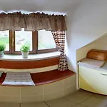 U Lesa Gasthof 3*