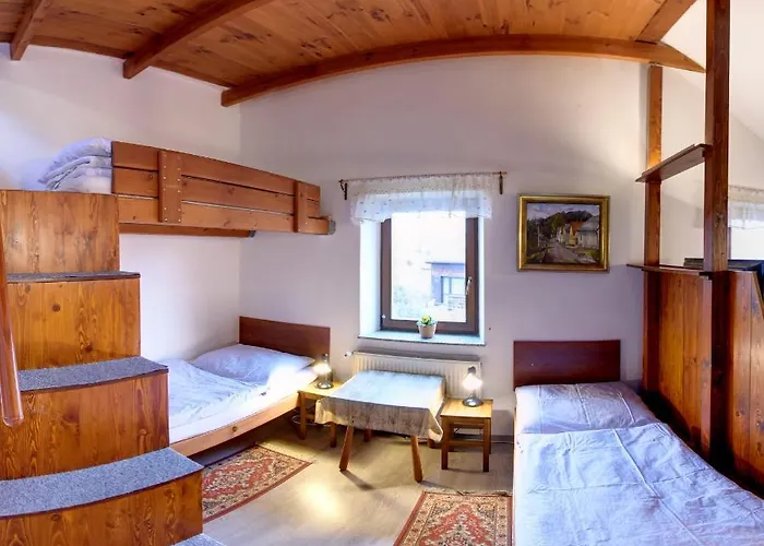 U Lesa בית הארחה 3*