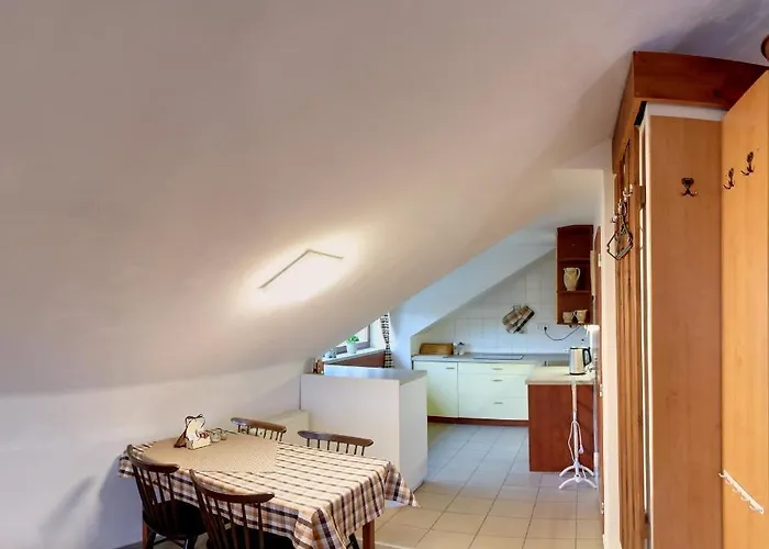 U Lesa 3* צ'סקה בודיוביצה