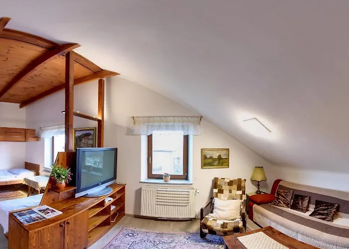 U Lesa 3* 체스케부데요비체