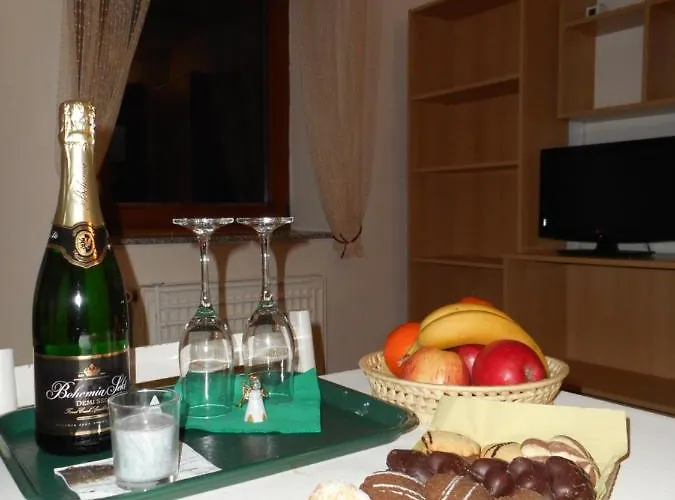 U Lesa בית הארחה 3*